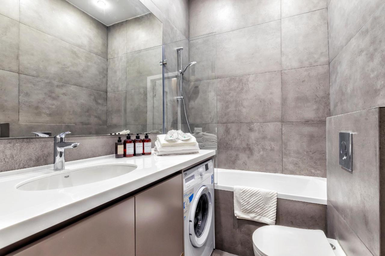 Aura Business Class Apartment Астана Экстерьер фото